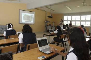 SEP plantea debate nacional sobre uso de tecnolog&iacute;as digitales en las aulas