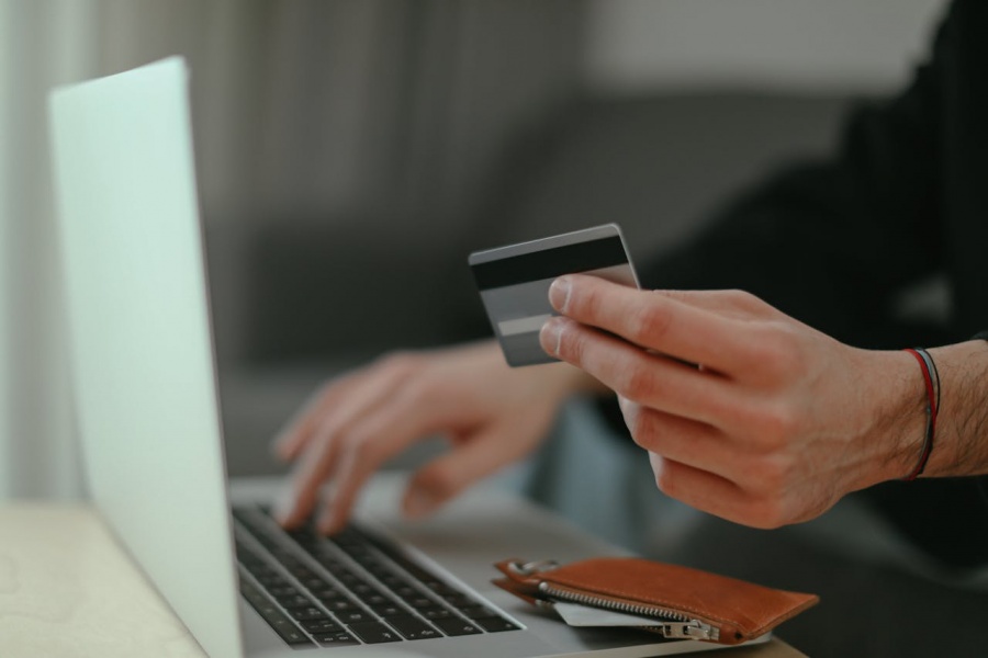 Solicitar tarjeta de cr&eacute;dito: gu&iacute;a completa para elegir y gestionar tu mejor opci&oacute;n financiera