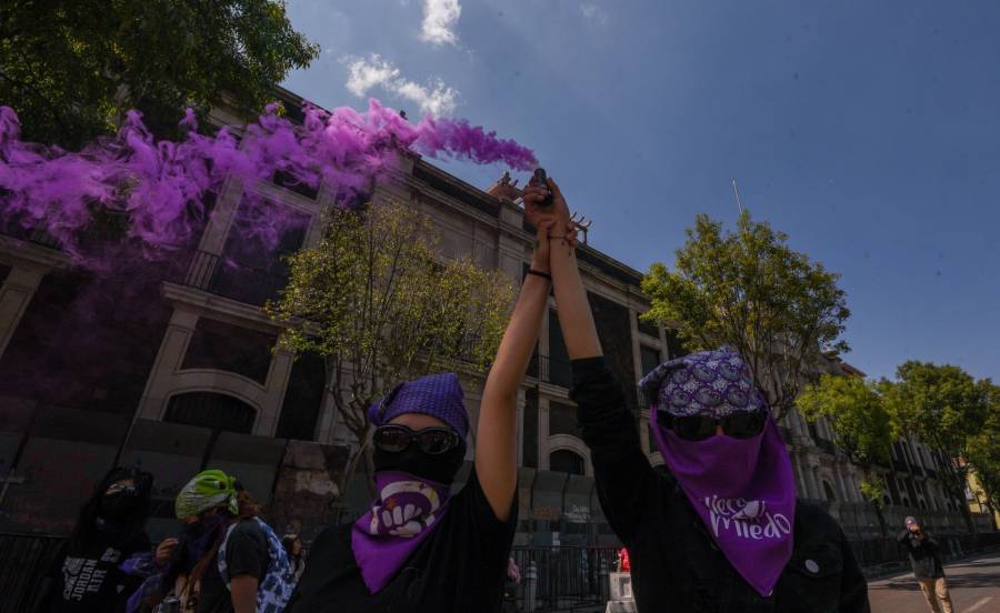 El color morado y su historia como emblema del D&iacute;a Internacional de la Mujer
