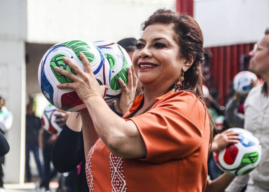 Ciudad de México buscará romper Récord Guinness con clase masiva de futbol en el Zócalo