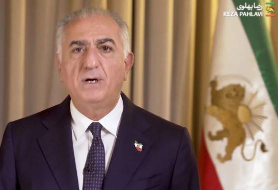 ¿Cu&aacute;l es el plan de Reza Pahlavi para el Ir&aacute;n post-regimen?