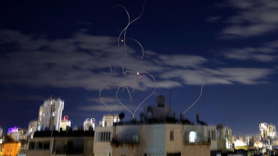 Ir&aacute;n lanza ataque misiles contra de Israel