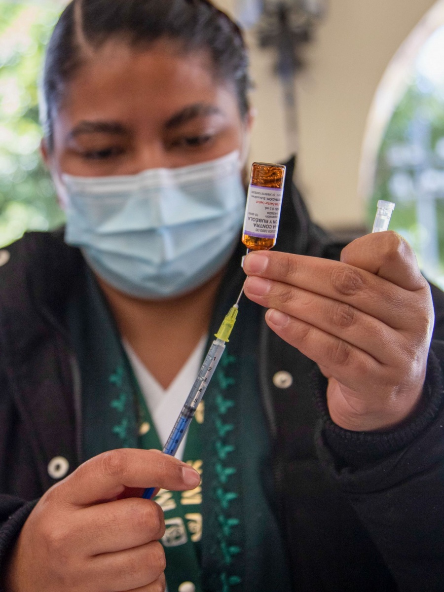 México aplica más de 26.7 millones de vacunas contra el sarampión en campaña nacional
