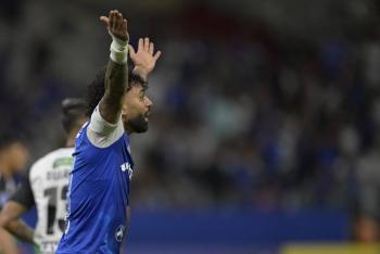 23 expulsiones tras pelea entre futbolistas de Cruzeiro y Mineiro en Brasil