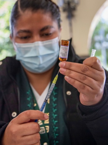 M&eacute;xico aplica m&aacute;s de 26.7 millones de vacunas contra el sarampi&oacute;n en campa&ntilde;a nacional