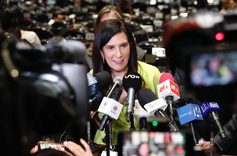Reforma electoral podr&iacute;a discutirse y votarse ma&ntilde;ana en la C&aacute;mara de Diputados: Kenia L&oacute;pez Rabad&aacute;n
