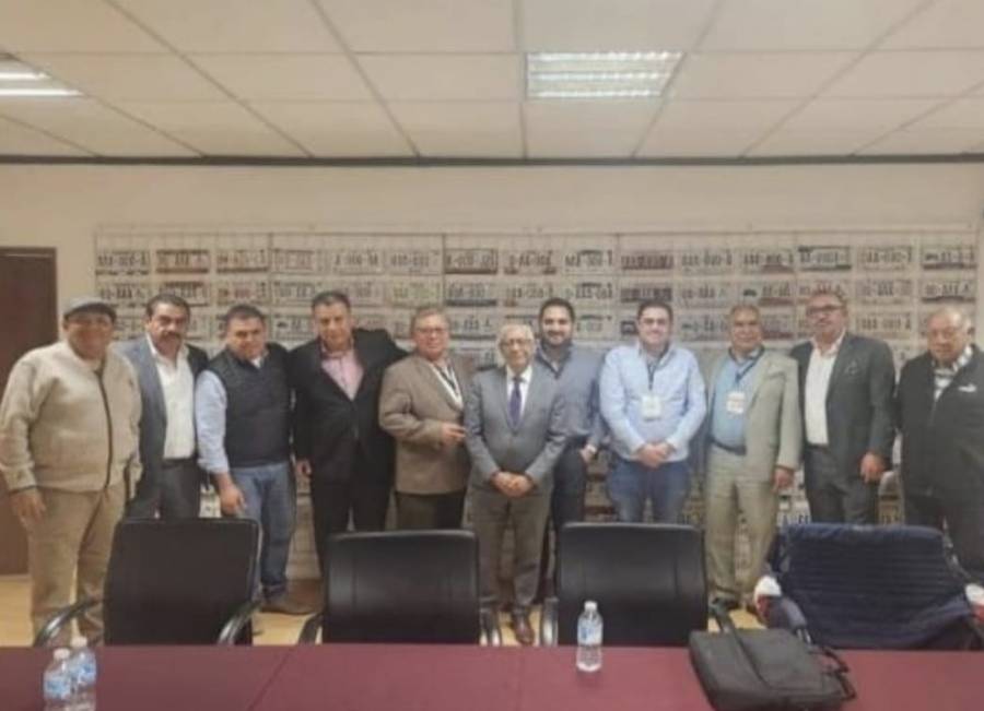 Acuerdan impedir operaci&oacute;n de taxis por aplicaci&oacute;n en inmediaciones del AICM