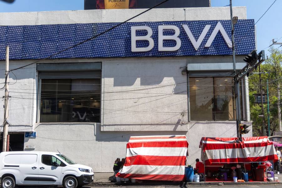 BBVA prevé impacto limitado en México por conflicto en Medio Oriente