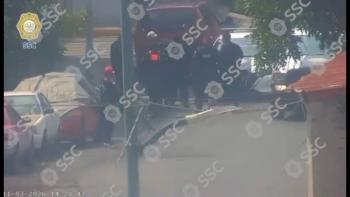 Detienen a dos hombres por robo a cuentahabiente en Plaza Universidad