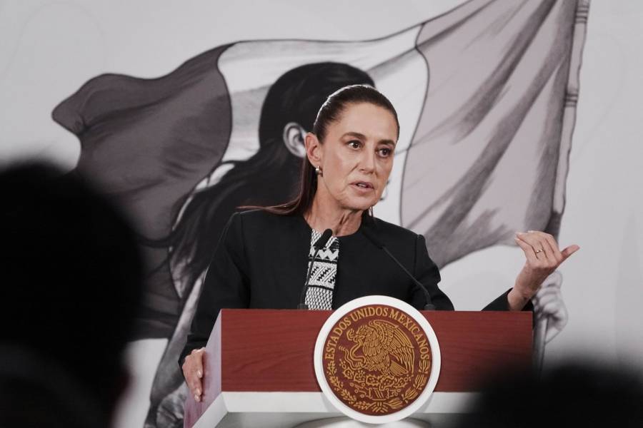 Sheinbaum analiza con legisladores ruta alterna tras revés a su reforma electoral