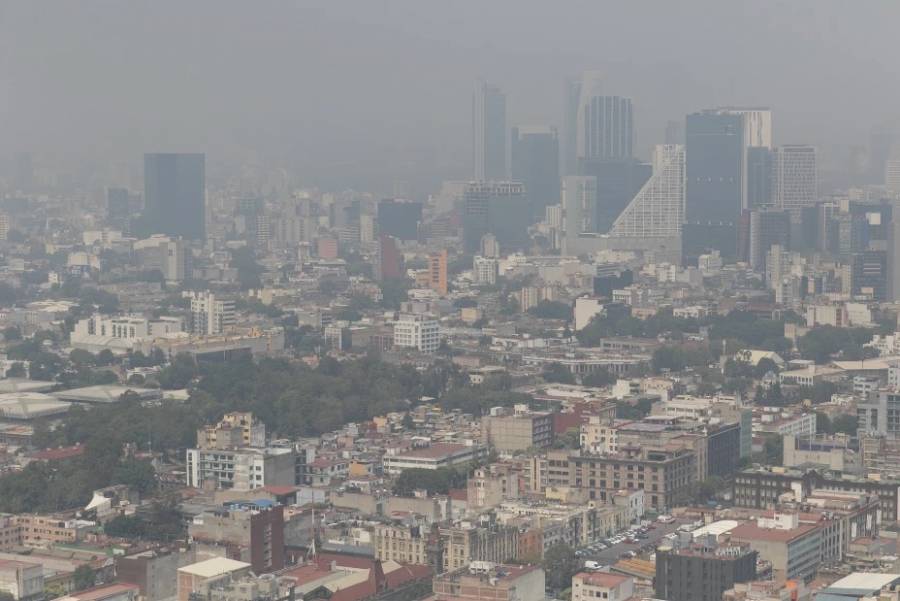 Diputado del PAN exige acuerdo metropolitano contra contaminación y olas de calor