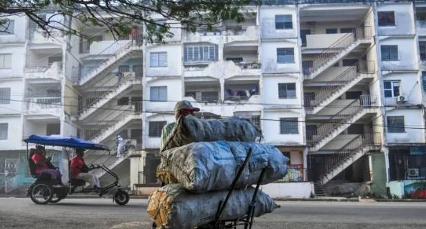 Cuba confirma conversaciones con Estados Unidos en medio de tensiones