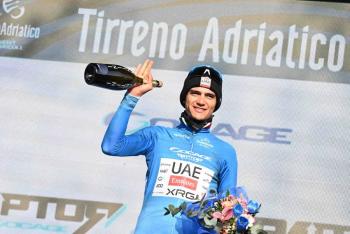 Isaac del Toro vuelve a la cima de la Tirreno-Adri&aacute;tico tras una s&oacute;lida actuaci&oacute;n en la quinta etapa