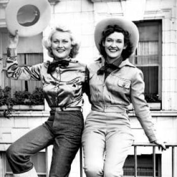 Mujeres que marcaron el rumbo de la moda moderna