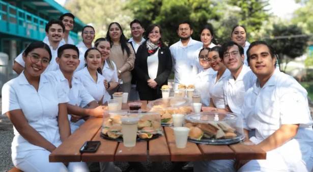 Facultad de Enfermer&iacute;a de la UAQ inaugura espacio “&Aacute;gora del saber”