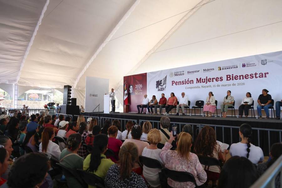 Sheinbaum destaca en Nayarit programas de apoyo para mujeres, estudiantes y adultos mayores