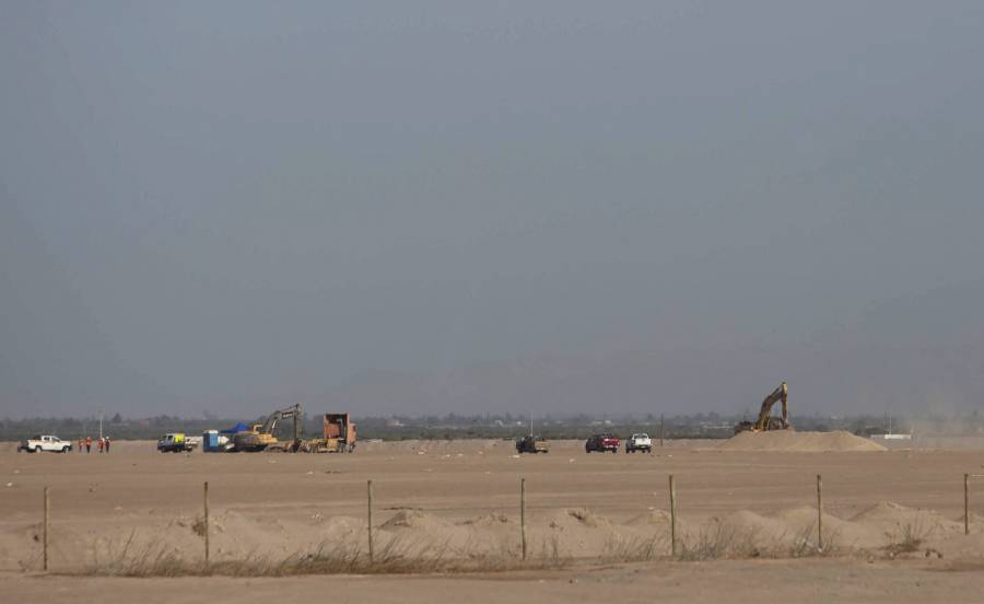 Kast inicia la construcci&oacute;n de barreras en la frontera de Chile con Per&uacute; y Bolivia