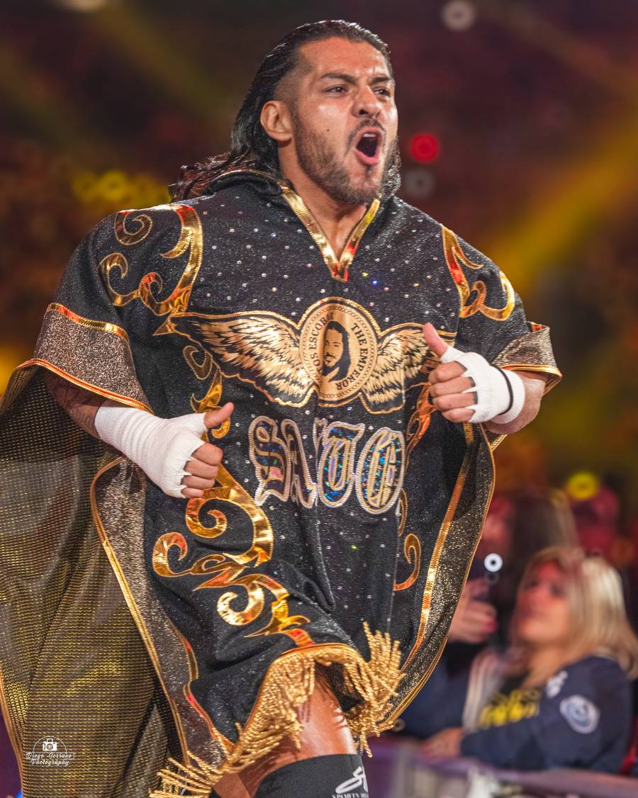 Santos Escobar ya no aparece como luchador activo de WWE