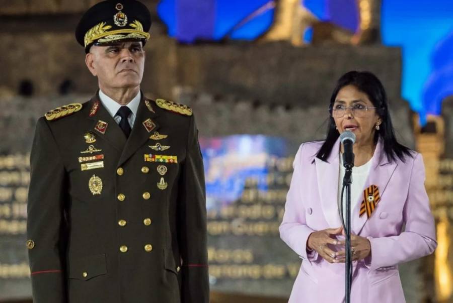 Delcy Rodríguez destituye a Vladimir Padrino López tras casi 12 años como ministro de Defensa en Venezuela
