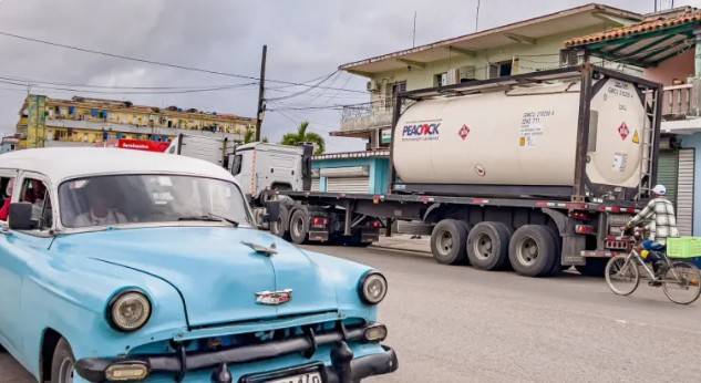 M&eacute;xico env&iacute;a tercer cargamento de ayuda humanitaria a Cuba