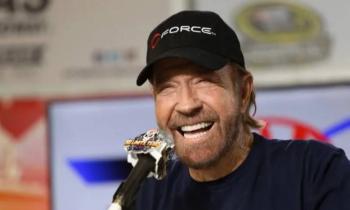 Muere Chuck Norris a los 86 a&ntilde;os