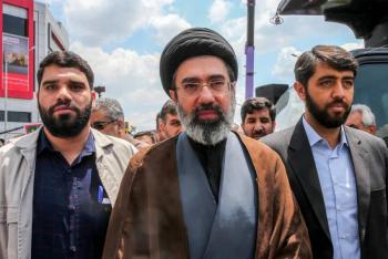 Mojtaba Jamenei afirma que Ir&aacute;n derrot&oacute; al enemigo en medio de ofensiva militar