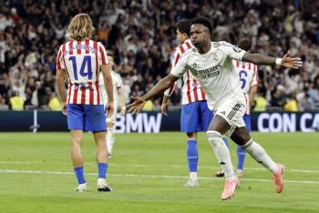 Vinicius lidera remontada del Real Madrid en un vibrante derbi ante el Atl&eacute;tico