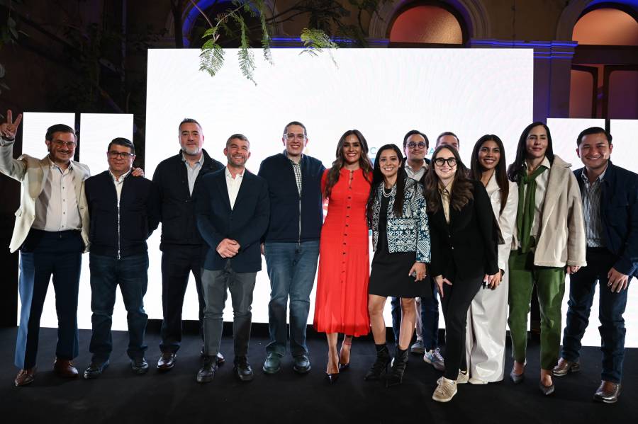 Cuauht&eacute;moc presenta “Amaz&oacute;nica IA” para atenci&oacute;n ciudadana desde el celular