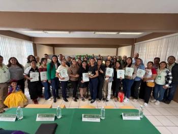Entregan constancias de capacitaci&oacute;n laboral a habitantes del Altiplano potosino