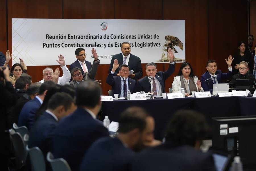 Senado aprueba en comisiones el “Plan B” de reforma electoral