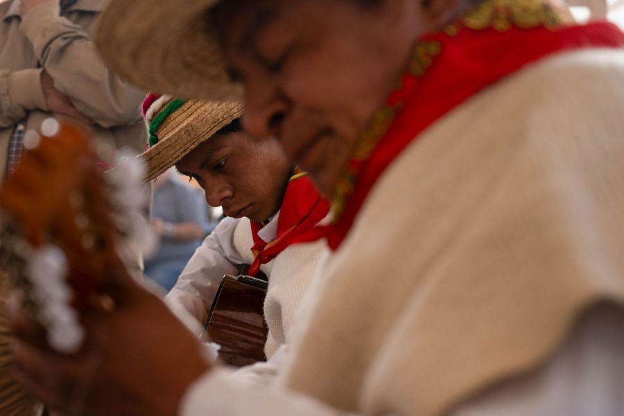 UNAM destaca importancia de rescatar lenguas originarias