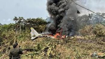 Accidente de avi&oacute;n militar deja 66 muertos en Colombia