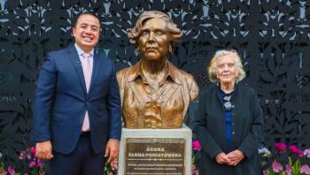Gustavo A. Madero inaugura &Aacute;gora Elena Poniatowska como nuevo espacio cultural