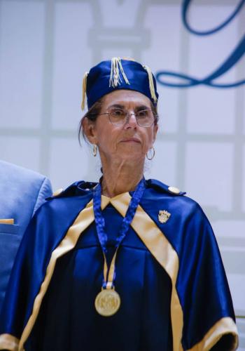 Reconocen trayectoria cient&iacute;fica de Annie Pardo con doctorado honoris causa