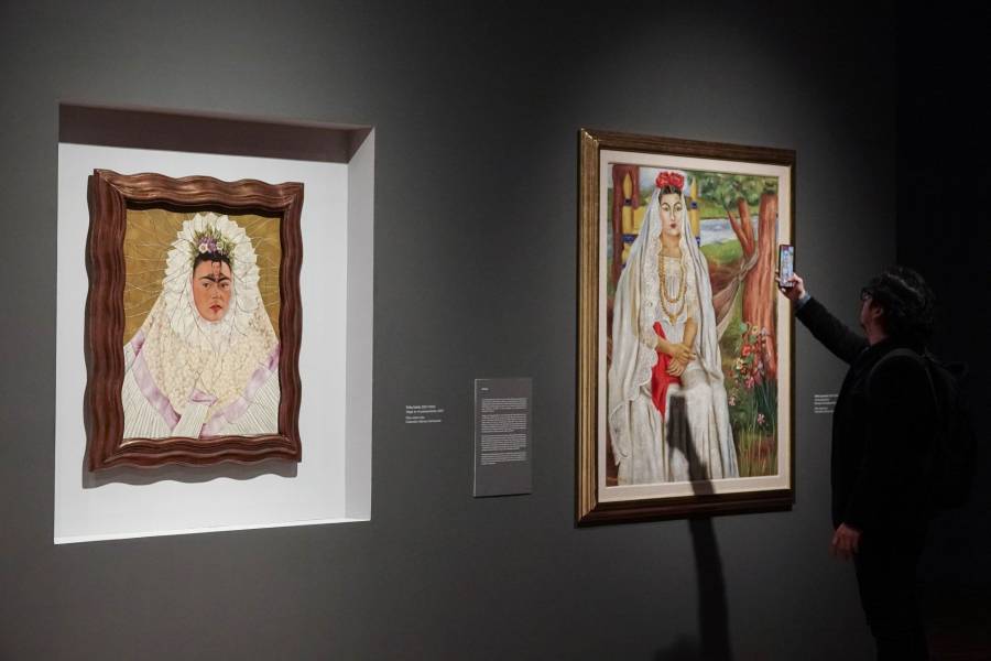 Colecci&oacute;n con obras de Frida Kahlo genera controversia por posible traslado al extranjero