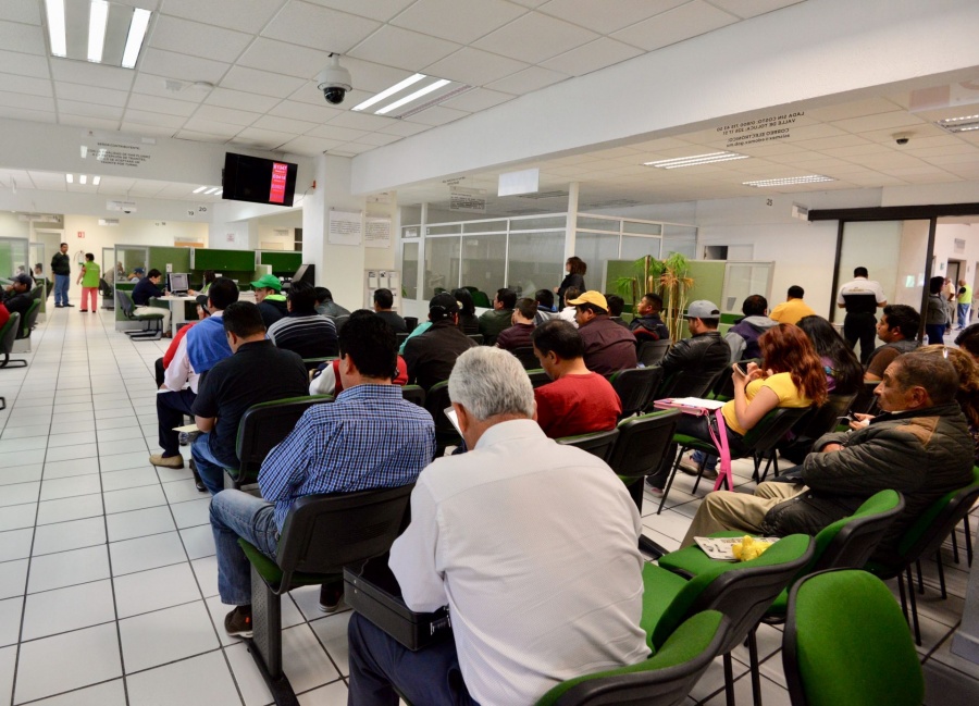 Secretar&iacute;a de Finanzas ampl&iacute;a plazos y servicios para pago de refrendo y tenencia en Semana Santa