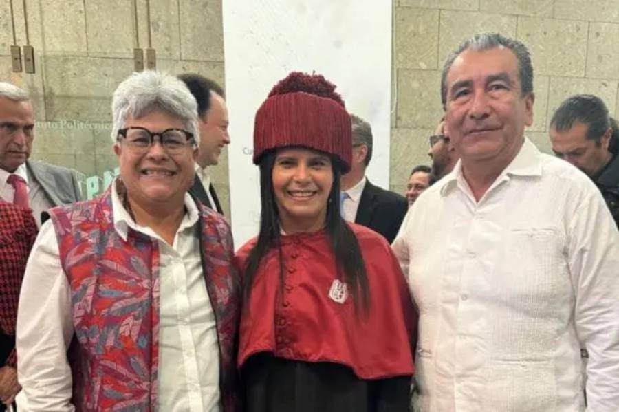 IPN otorgar&aacute; doctorado honoris causa a prima de AMLO por impulso educativo en Chiapas