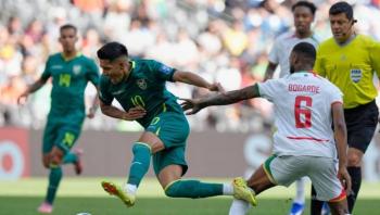 Bolivia remonta a Surinam y sue&ntilde;a con el Mundial