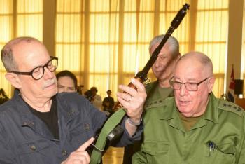 Silvio Rodr&iacute;guez reafirma compromiso con Cuba y reflexiona sobre m&uacute;sica y soberan&iacute;a