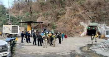 Rescate en mina Santa Fe avanza tras colapso de presa de jales en Sinaloa