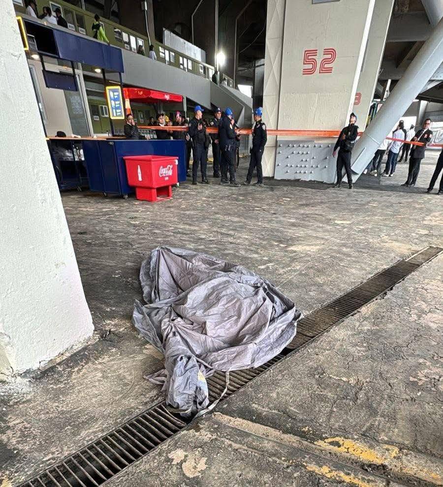 Ernesto S&aacute;nchez acusa improvisaci&oacute;n tras tragedia en el Estadio Banorte