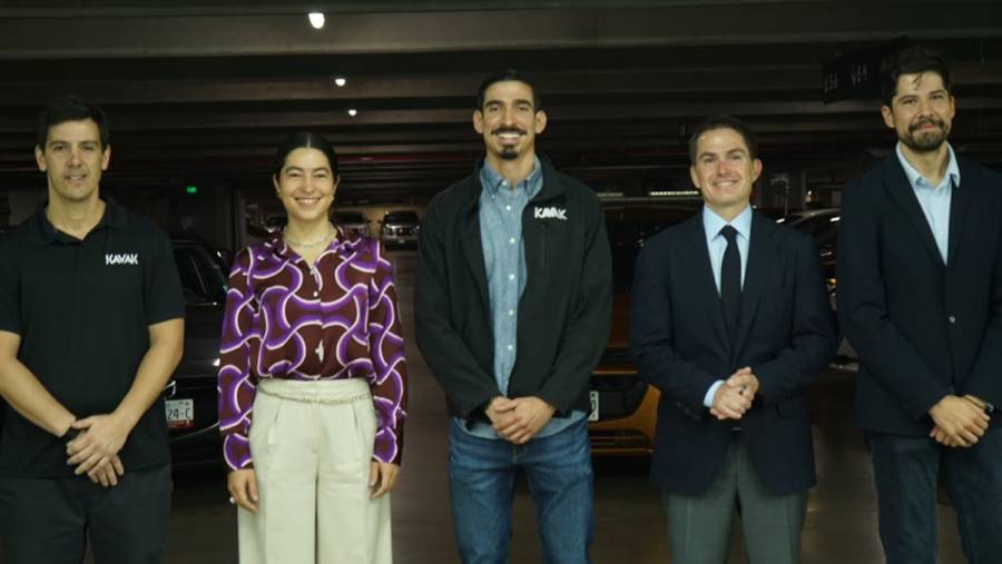 Kavak reinaugura su sede en Artz Pedregal y refuerza su apuesta por la inclusi&oacute;n financiera automotriz en la CDMX
