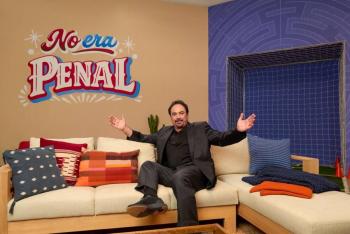 Una noche en el Estadio Ciudad de M&eacute;xico: la experiencia de Airbnb con Hugo S&aacute;nchez.