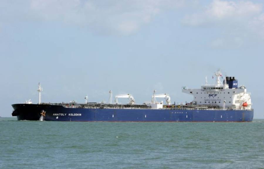 Petrolero ruso se acerca a Cuba a pesar del bloqueo de EU