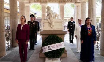 Mujeres han tenido reconocimiento tard&iacute;o e insuficiente en la historia: Sheinbaum