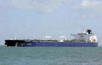 Petrolero ruso se acerca a Cuba a pesar del bloqueo de EU