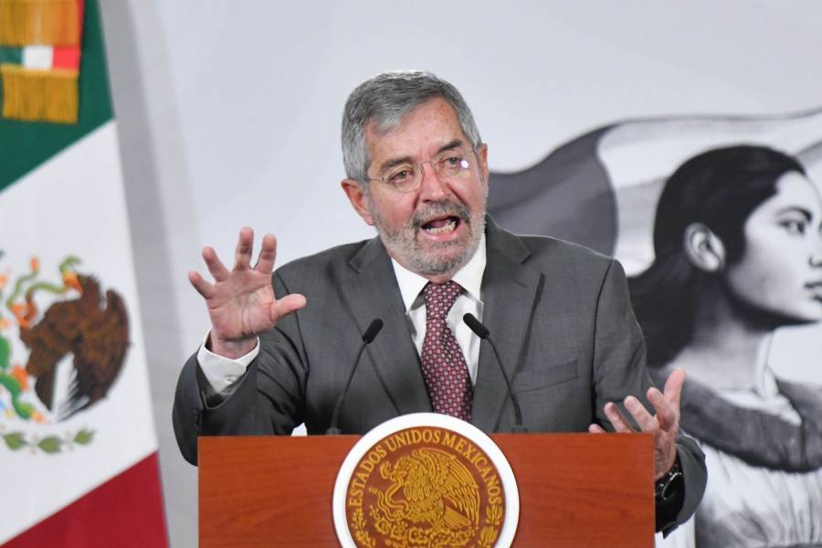 Crecen rumores en la SRE sobre salida de Juan Ramón de la Fuente por motivos de salud