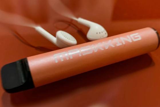 El vapeo se asocia con el c&aacute;ncer pulmonar y oral incluso hasta en los no fumadores