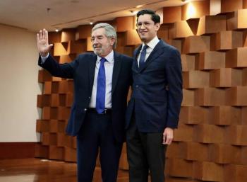 PAN celebra relevo en SRE y exige cambio de rumbo en pol&iacute;tica exterior