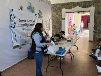 SESA capacita a 151 manejadores de alimentos en Jalpan de Serra durante Semana Santa y Feria